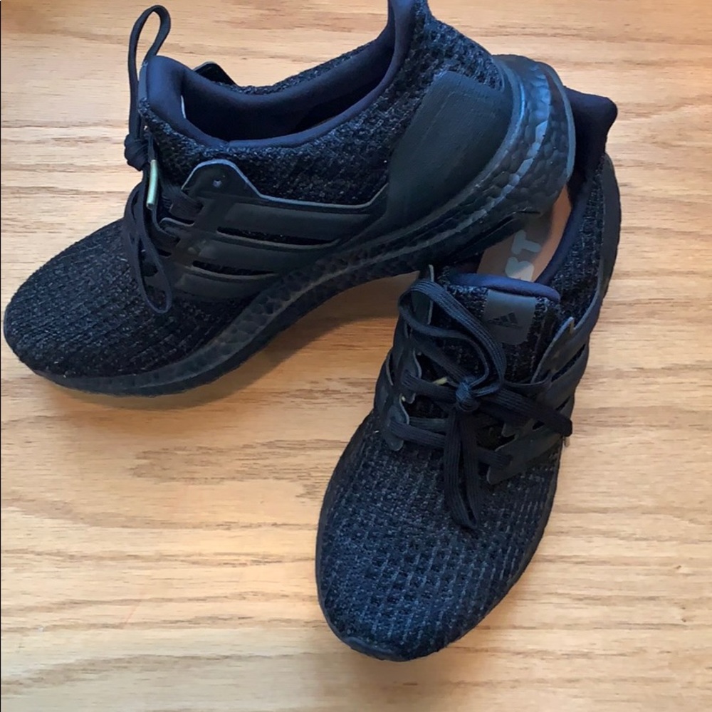 2018 *all black* Ultra boost sneakers